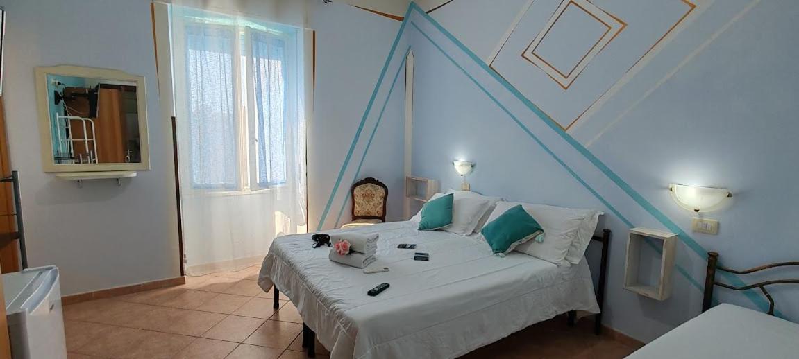 Elisart 2 Bed & Breakfast Alghero Exterior photo